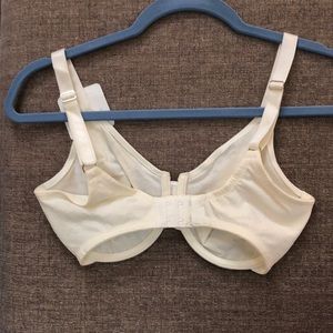 Wacoal Intimates & Sleepwear - Underwire Bra Wacoal Intimates & Sleepwear - Underwire Bra